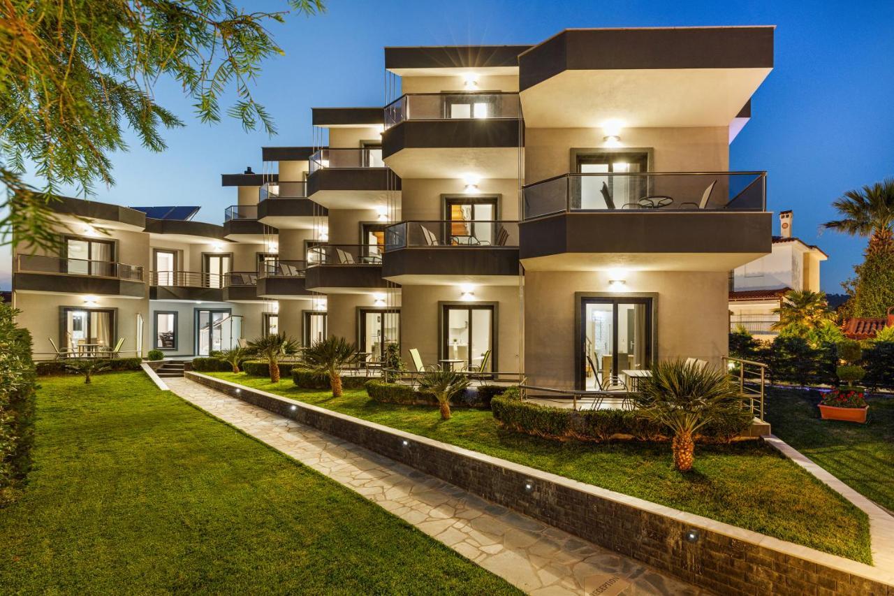Ilis Villas Nikiti  Exterior foto