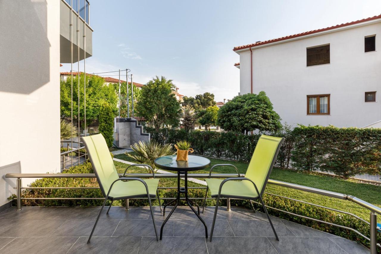Ilis Villas Nikiti  Exterior foto