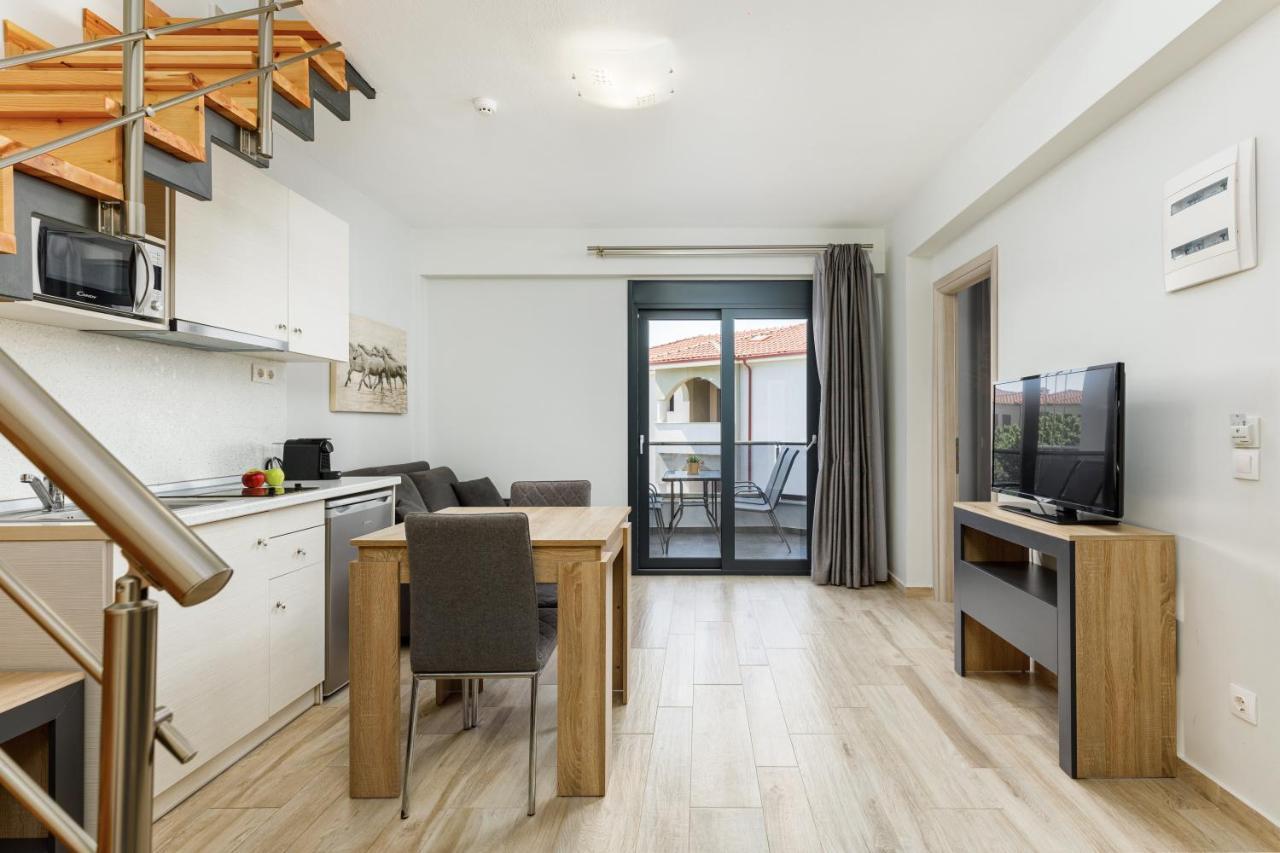 Ilis Villas Nikiti  Exterior foto